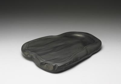 图片[2]-She-stone inkstone of cang jade and inscribed by Jin Tingdui (with an inkstone box), Qing dynasty (1644-1911)-China Archive